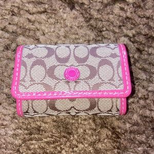 Pink Coach contact carrying case